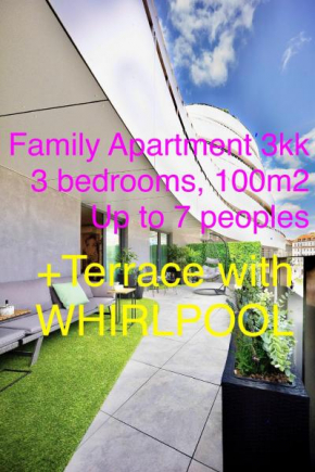 DH Family and Whirlpool Apartment 3kk - Videnska 2